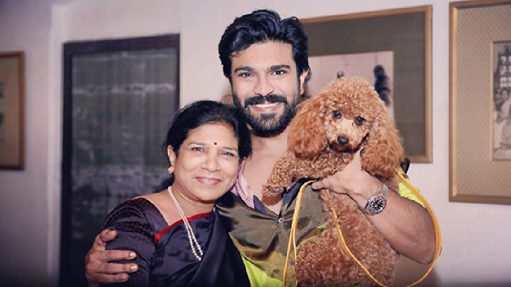 Ram Charan drops cute picture with his mother