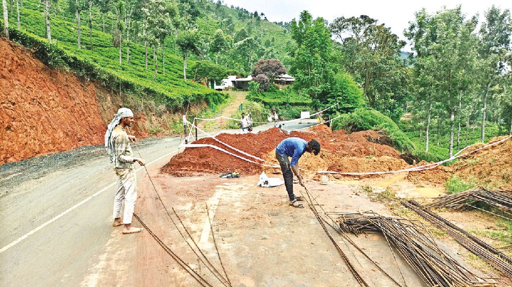 Ooty road being widened for free flow