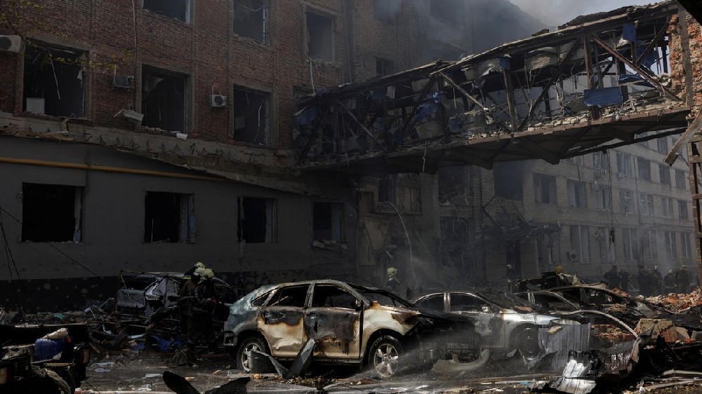 Shelling kills 1 in Ukraine; Russia wants nuke plant pledges