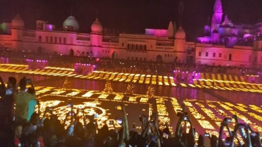 Preparations for sixth Deepotsav underway in Ayodhya Preparations for sixth Deepotsav underway in Ayodhya