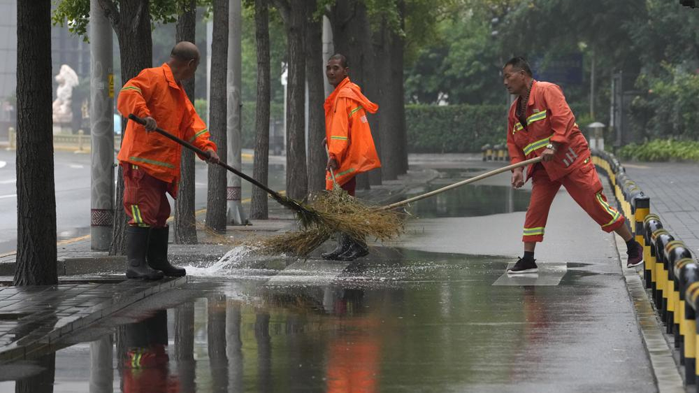 River torrent kills 7 in China amid widespread heavy rains