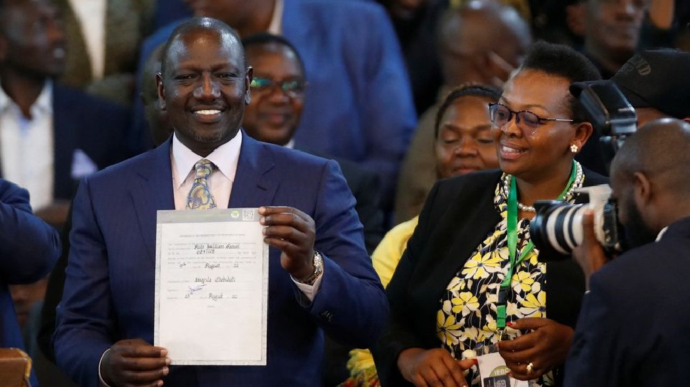 Kenyas Ruto declared president-elect in chaotic scenes
