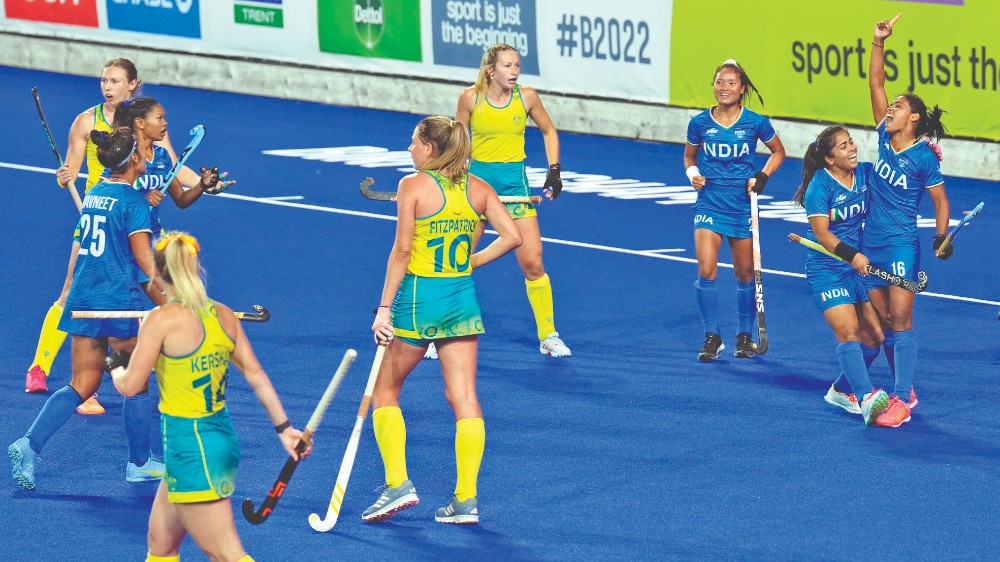 Clock howler leaves India baffled, angry; FIH sorry