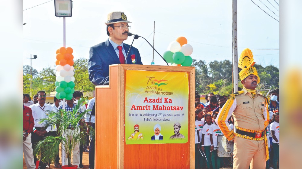 VOC Port chairman releases compendium on Thoothukudi