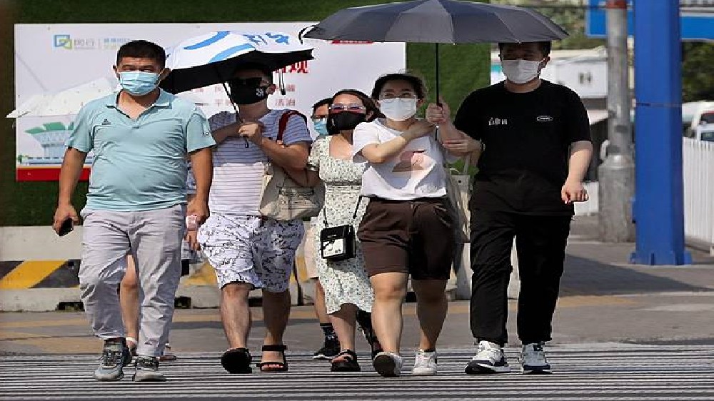 China renews 2nd highest alert for high temperatures