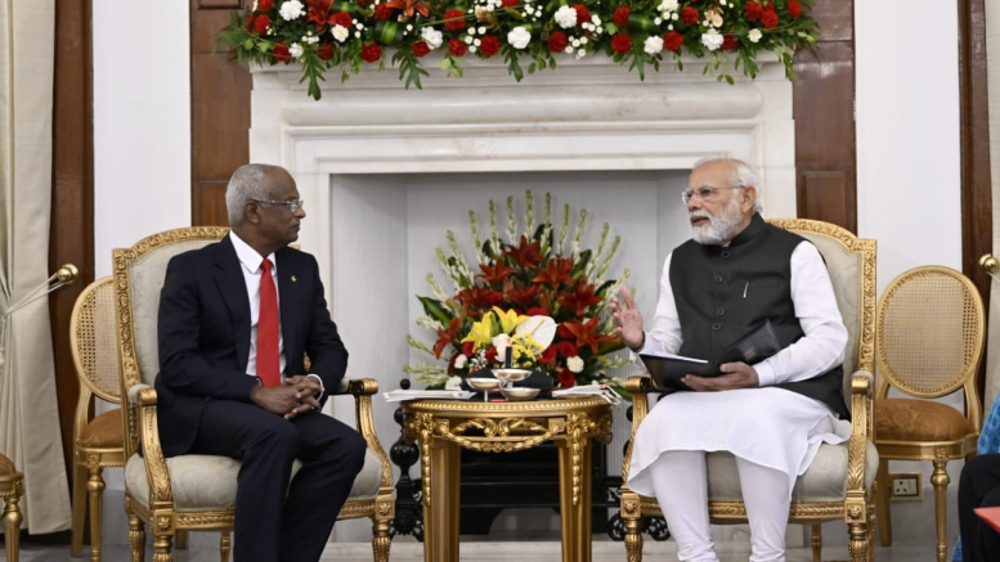 Maldivian President, Modi review progress in ties