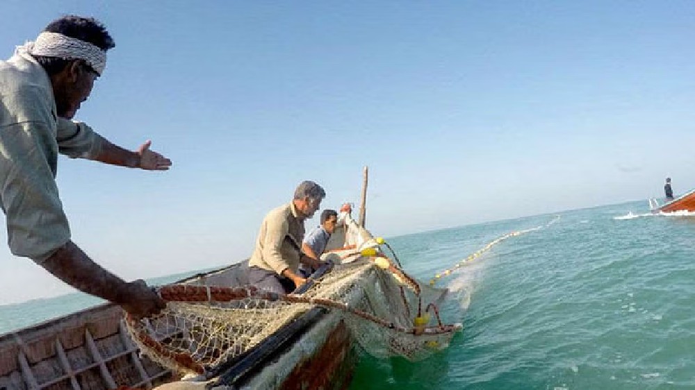 Fishers urge change in trawling ban period