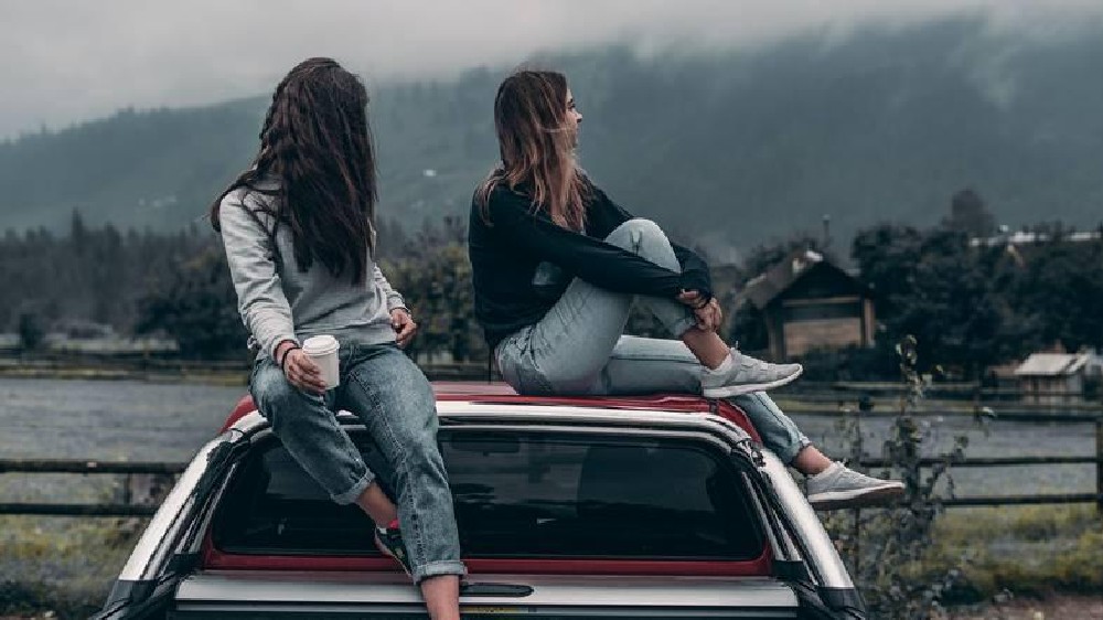 A holistic getaway with your BFF