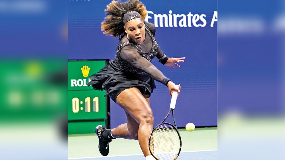 Serena storms into second round Serena storms into second round