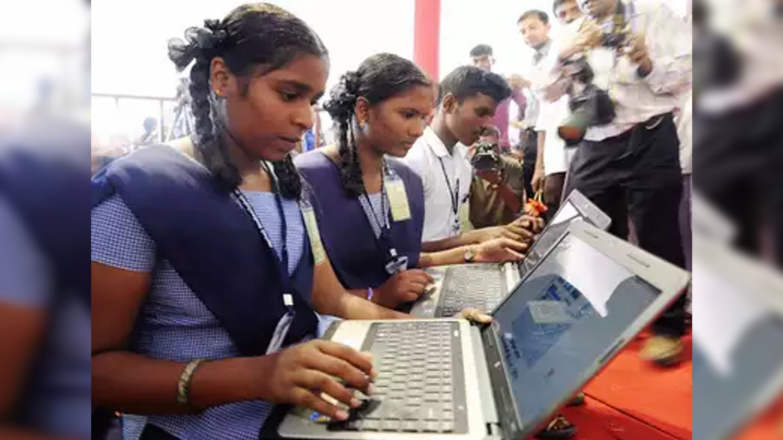 Waitlist swells to 10L, but govt yet to restart free laptop scheme