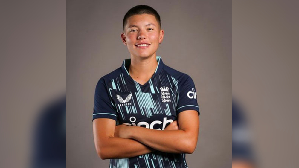 Hobart Hurricanes sign England pacer Wong for 8th season of WBBL