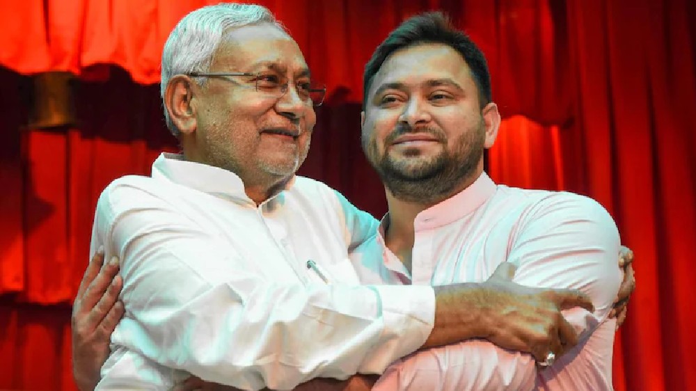 Bihar Cabinet expansion: Nitish keeps Home; Tejashwi gets Health