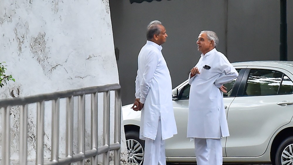 Rajasthan MLAs say decision on next CM should have consensus Rajasthan MLAs say decision on next CM should have consensus