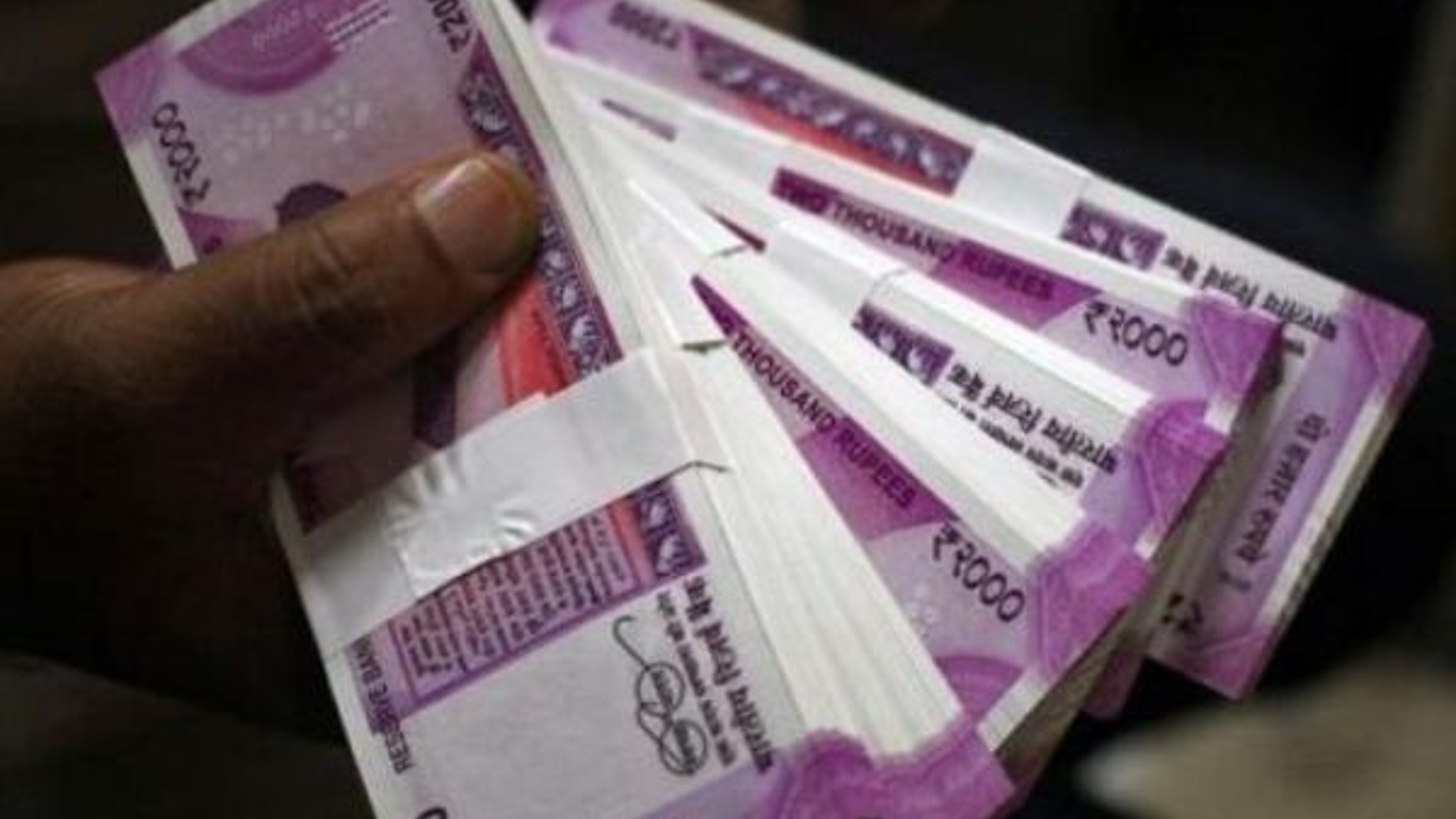 Kerala: Auto driver wins Rs 25 crore Onam bumper lottery Kerala: Auto driver wins Rs 25 crore Onam bumper lottery