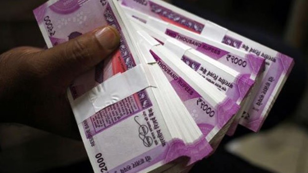 Rupee falls 7 paise to close at 79.78 against US dollar