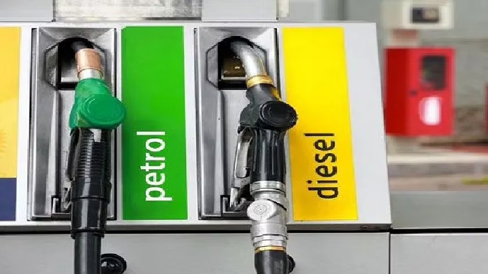 Petrol, diesel prices remain unchanged for 120th day in Chennai Petrol, diesel prices remain unchanged for 120th day in Chennai