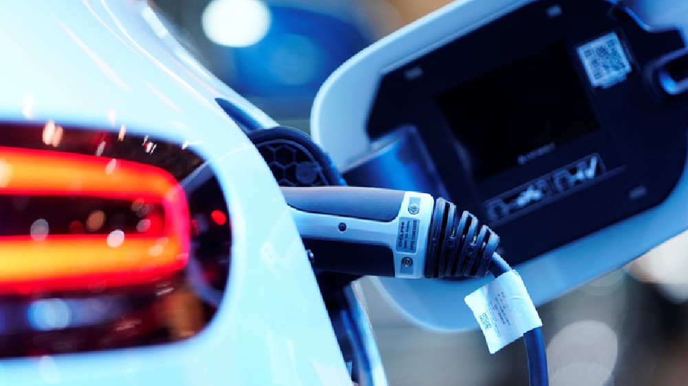 Niti Aayog CEO highlights importance of financing for EVs