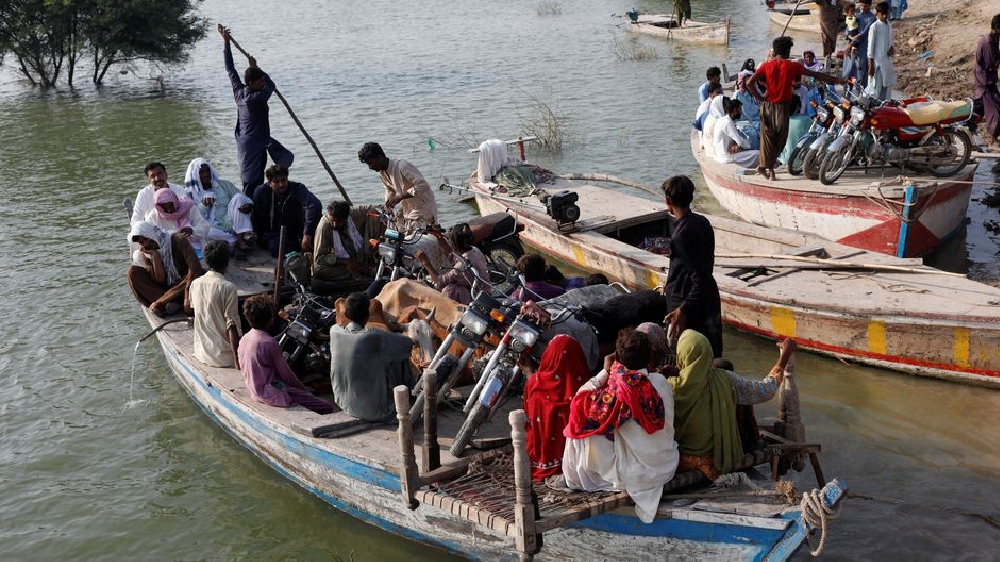 Pakistan floods death toll nears 1,500