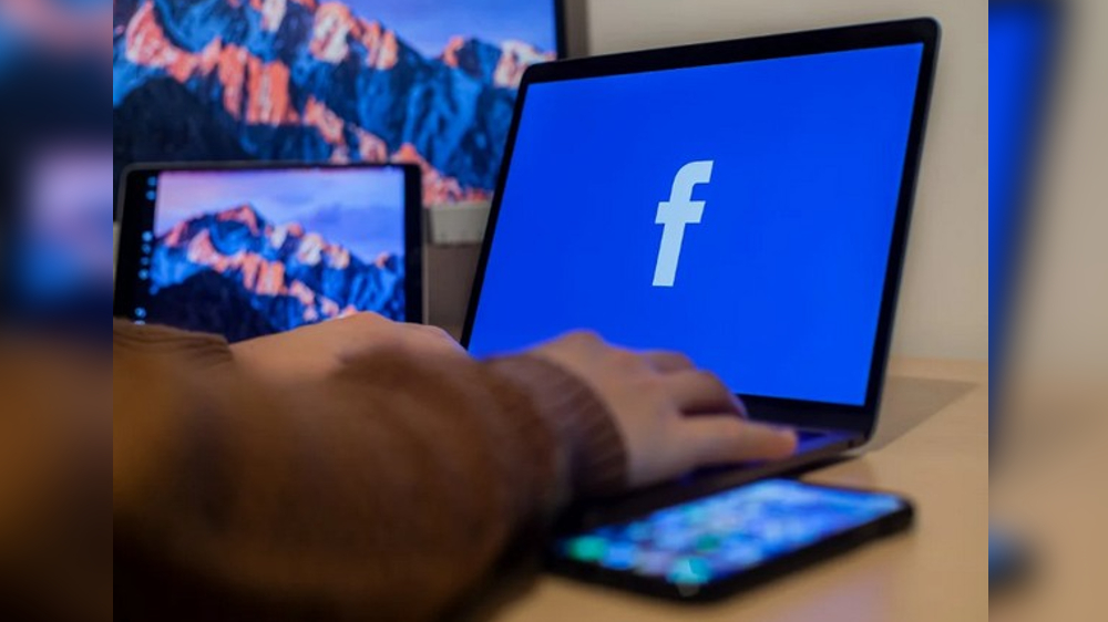 Meta commences Community Chats testing for FB Groups in Messenger