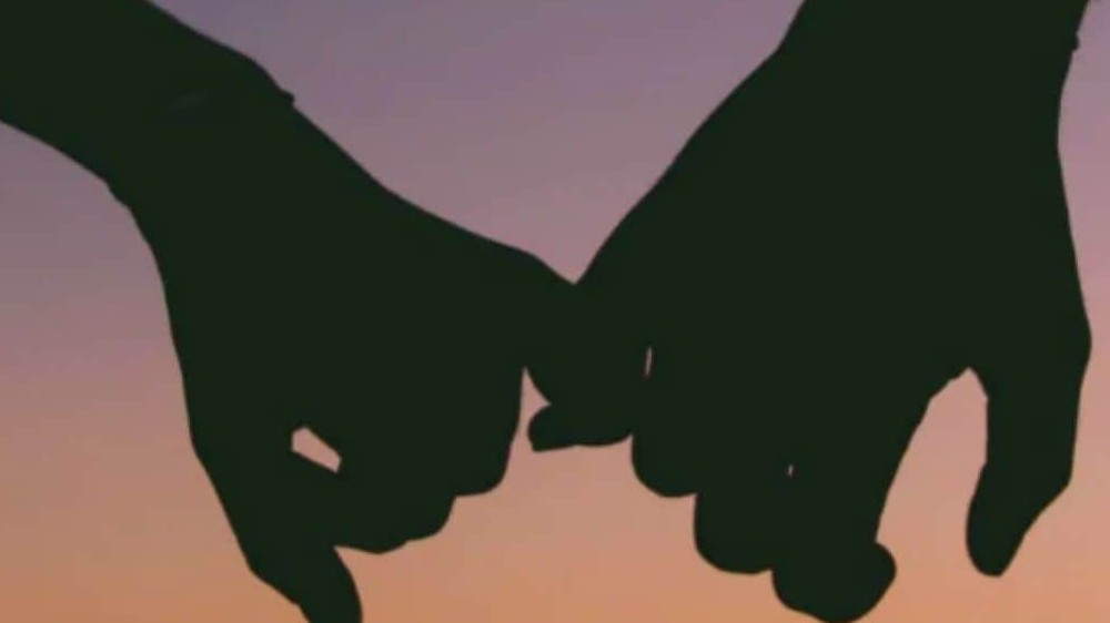 Woman elopes with 22-yr-old lover, son lodges plaint to trace her Woman elopes with 22-yr-old lover, son lodges plaint to trace her