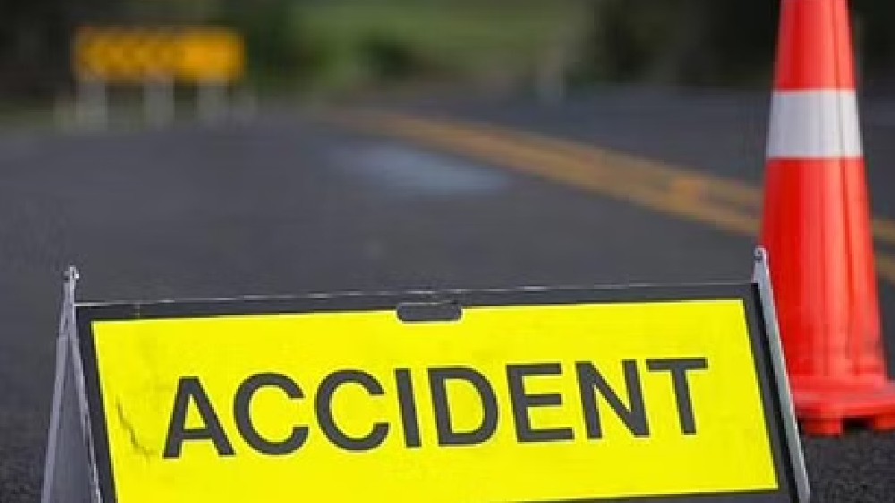 Woman dies after falling from two-wheeler in Tiruverkadu