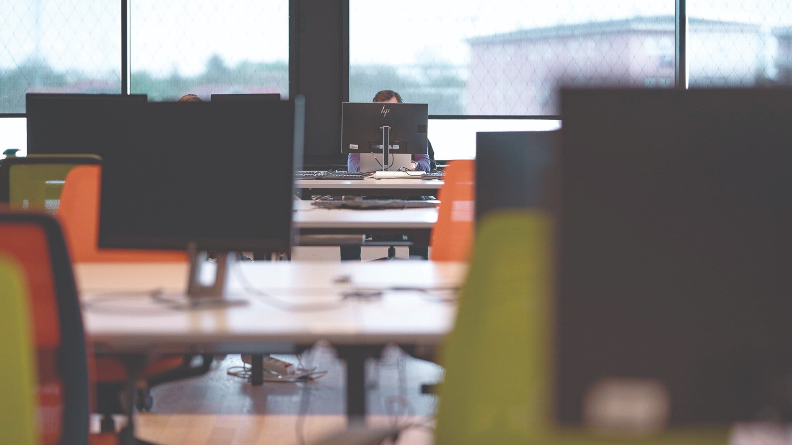 Coerced grouping: Immortal awfulness of open-plan workplaces