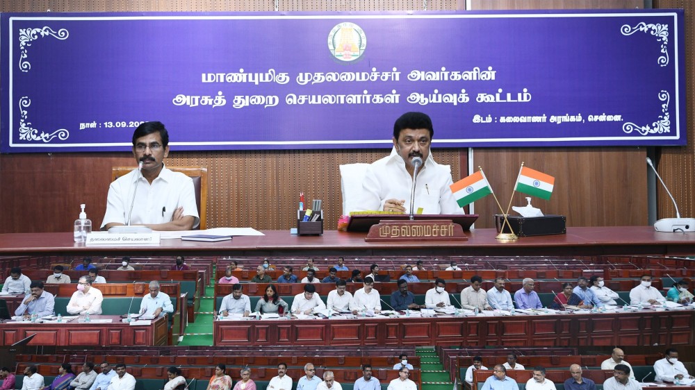 Stalin stresses on coordination between ministers, secretaries