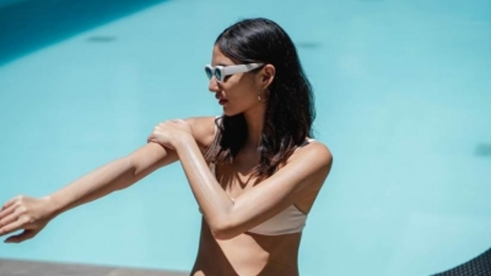 Should you apply moisturiser or sunscreen first?