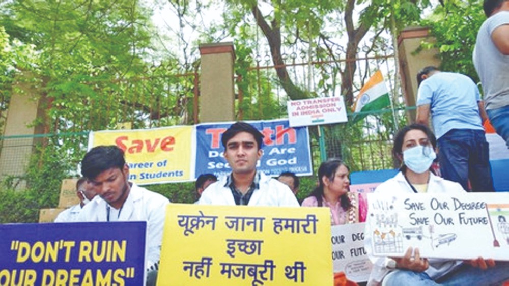 Cannot accommodate Ukraine returnee med students, says Centre Cannot accommodate Ukraine returnee med students, says Centre