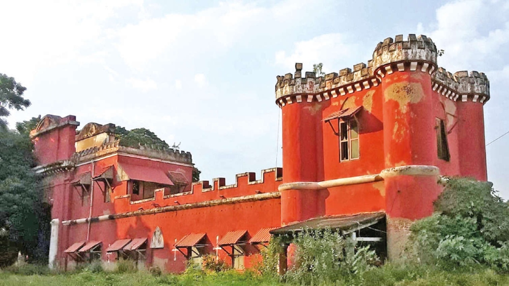 Ellis and the East India company college