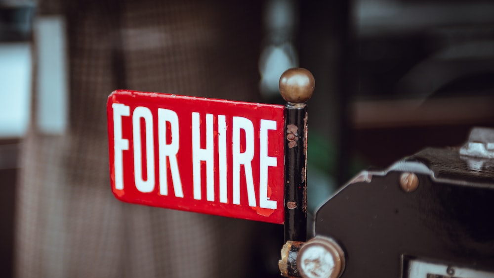 Weaker ties more likely to help you land next job Weaker ties more likely to help you land next job