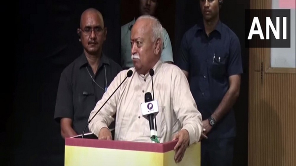 RSS Chief meets muslim intellectuals, discusses religious harmony