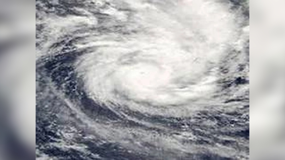 Powerful typhoon pounds southern Japan; thousands evacuated