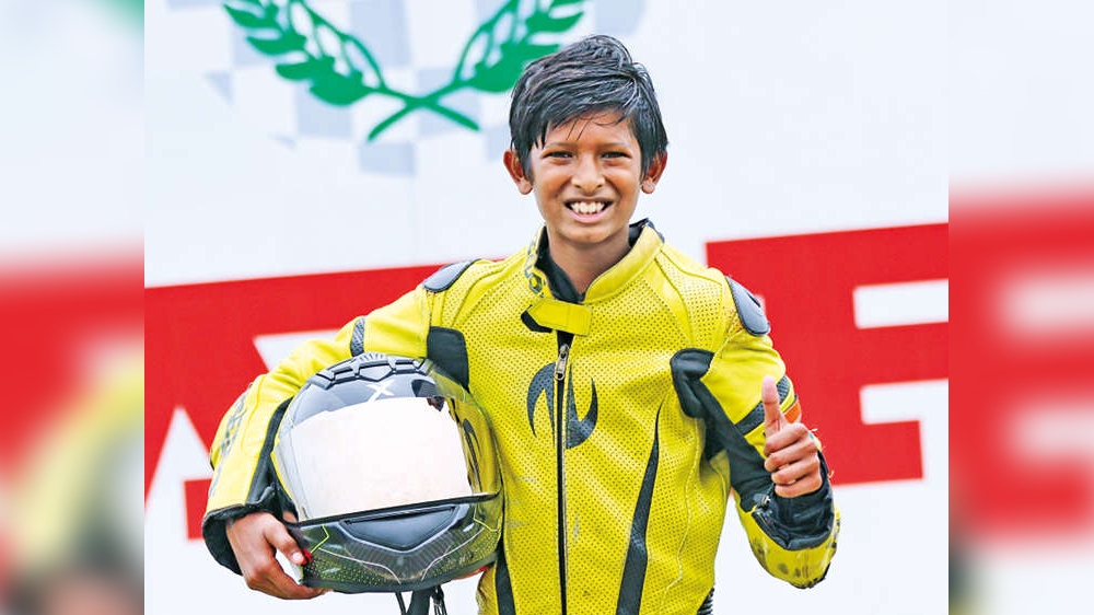 Schoolboy Shreyas steals the show in fourth round Schoolboy Shreyas steals the show in fourth round