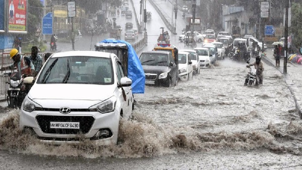 IMD issues yellow alert for heavy rains in Himachal