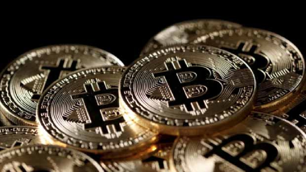 Hiring at crypto exchange Coinbase up 33% despite recent layoffs