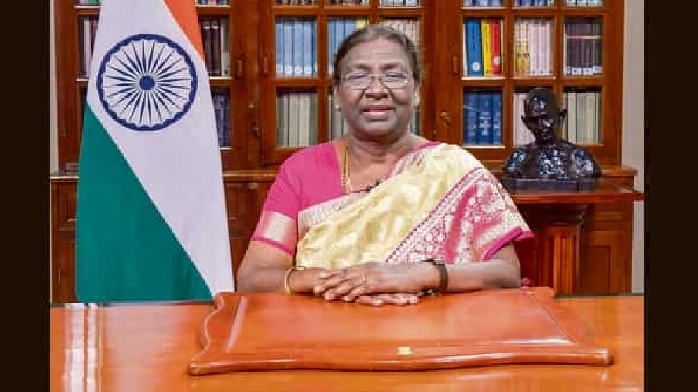 Prez unveils foundation stone for ICMR-NIV South Zone, Bluru