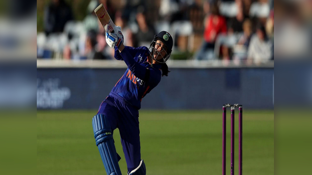 Mandhana becomes fastest Indian woman to complete 3000 runs in ODI