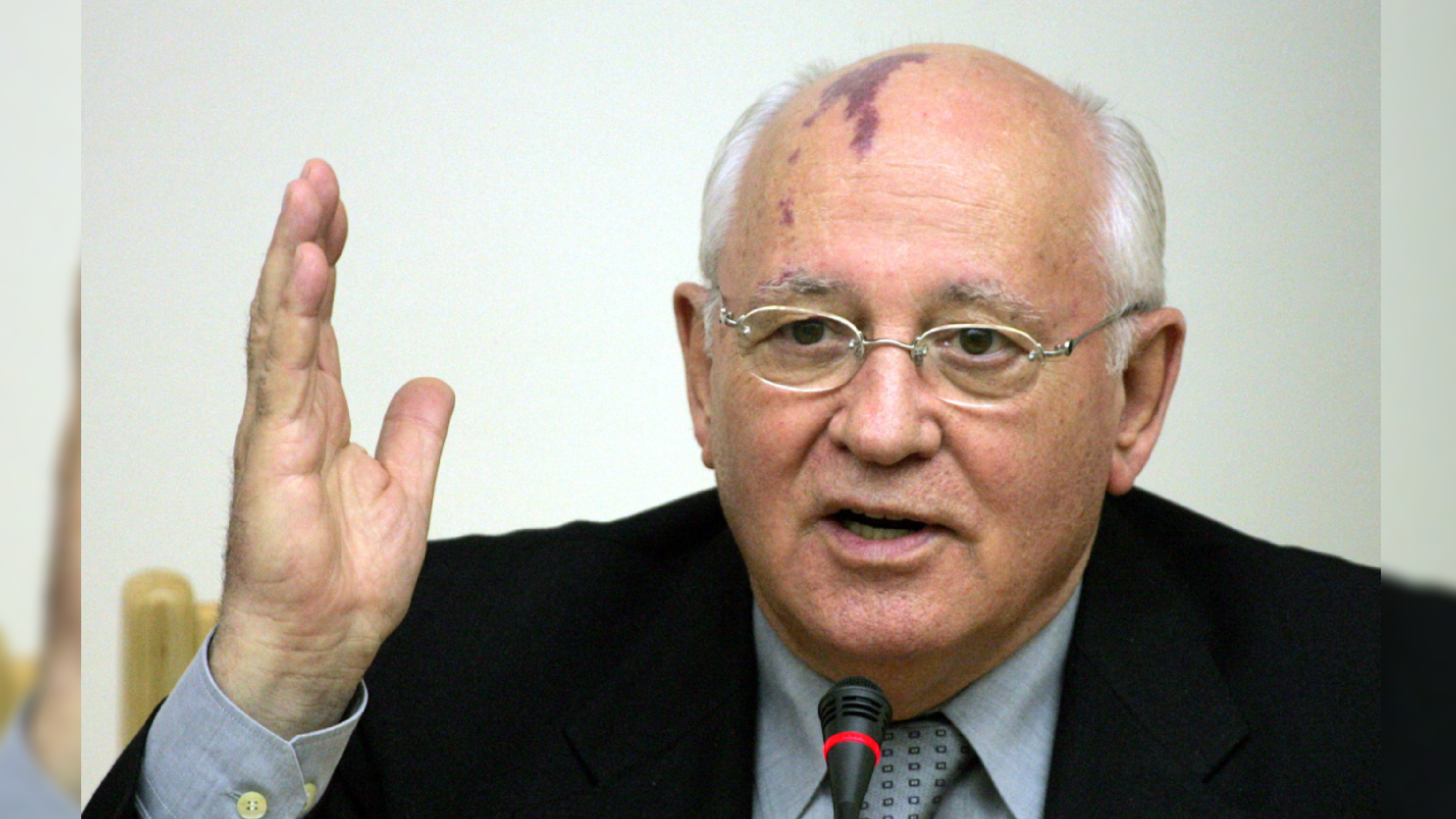 Gorbachev freed USSR, but could not save it Gorbachev freed USSR, but could not save it