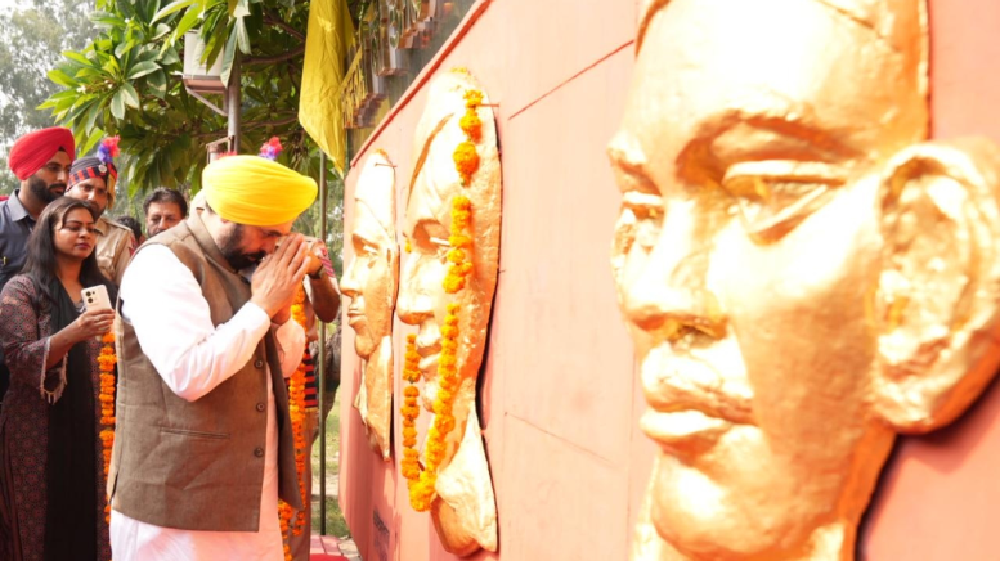 Follow ideals of Shaheed Bhagat Singh: Punjab CM