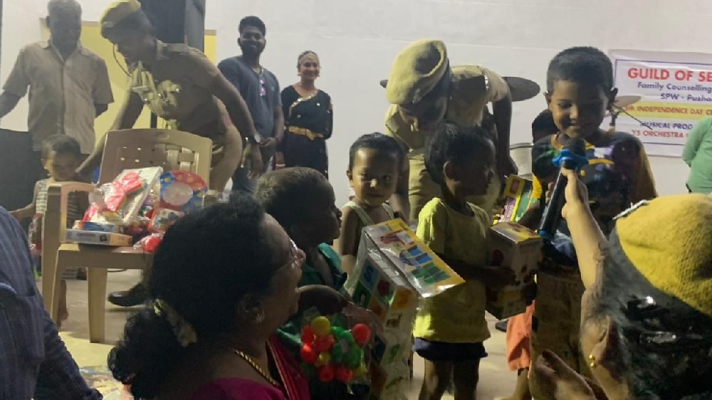 Womens panel to educate women prisoners children