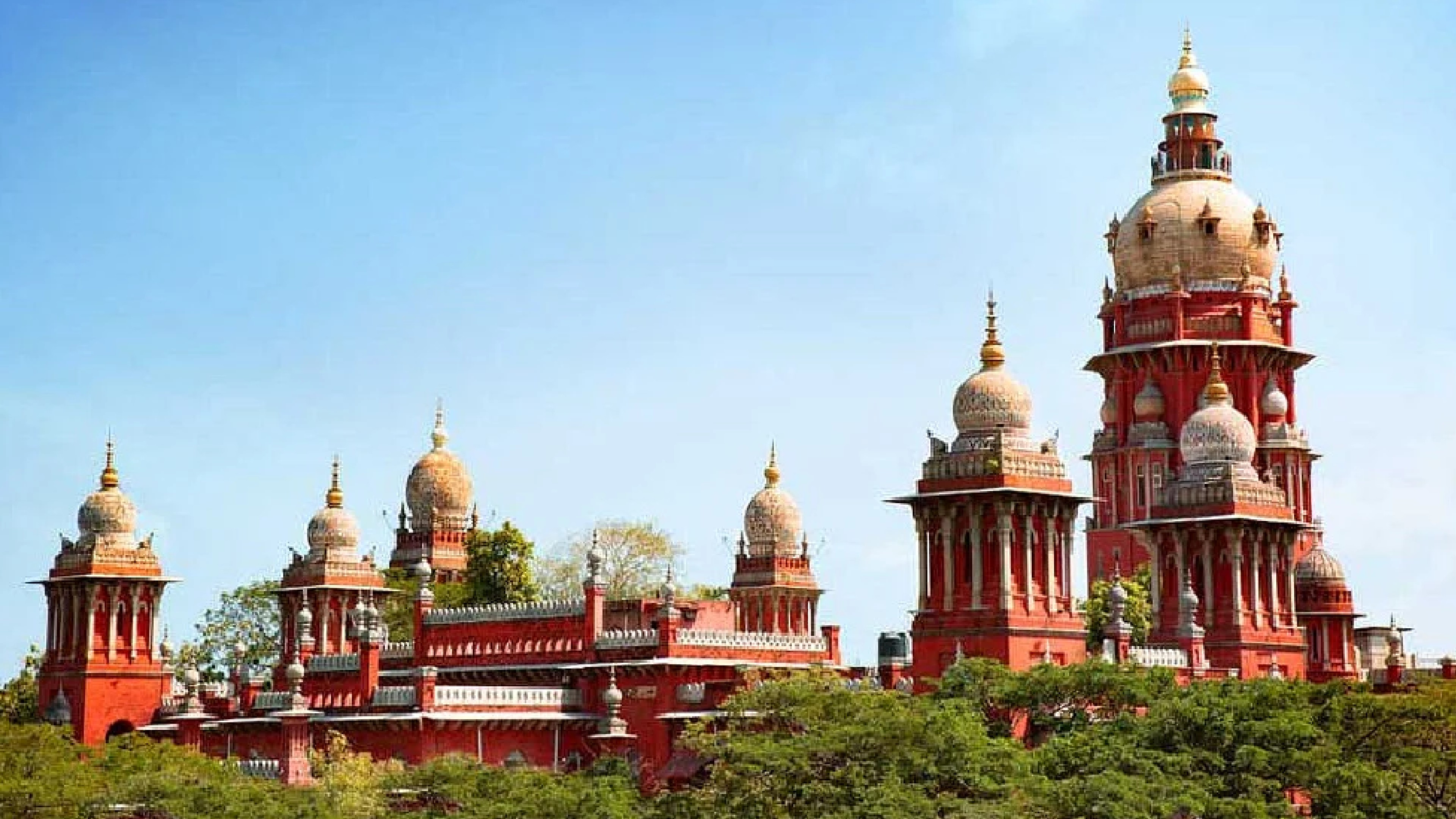 HC dismisses AIADMK dist secy’s plea to withdraw security for OPS