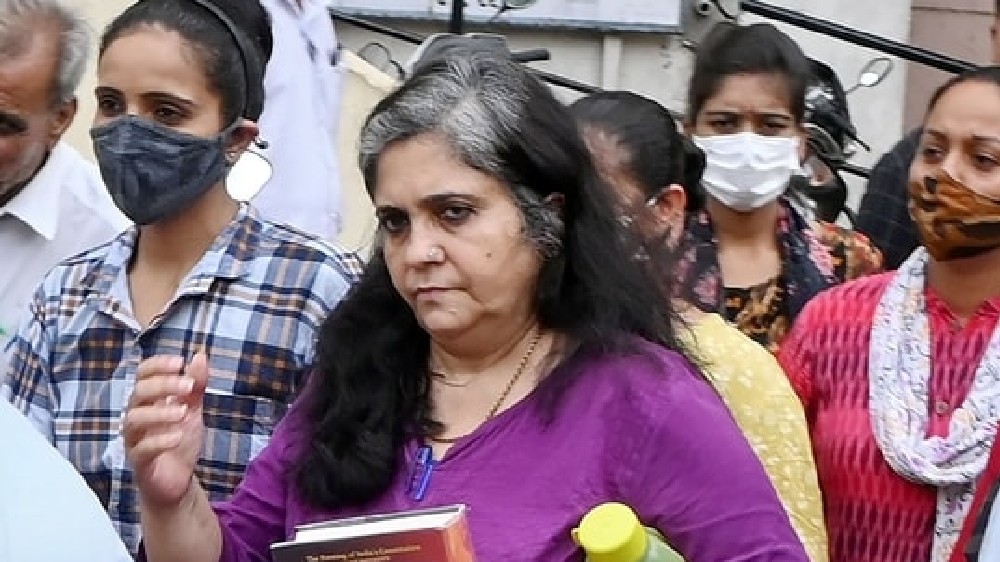 Activist Setalvad walks out of prison after more than 2 months