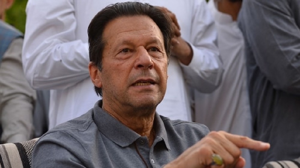 Wont let Nawaz decide selection of Pak army chief: Imran Khan