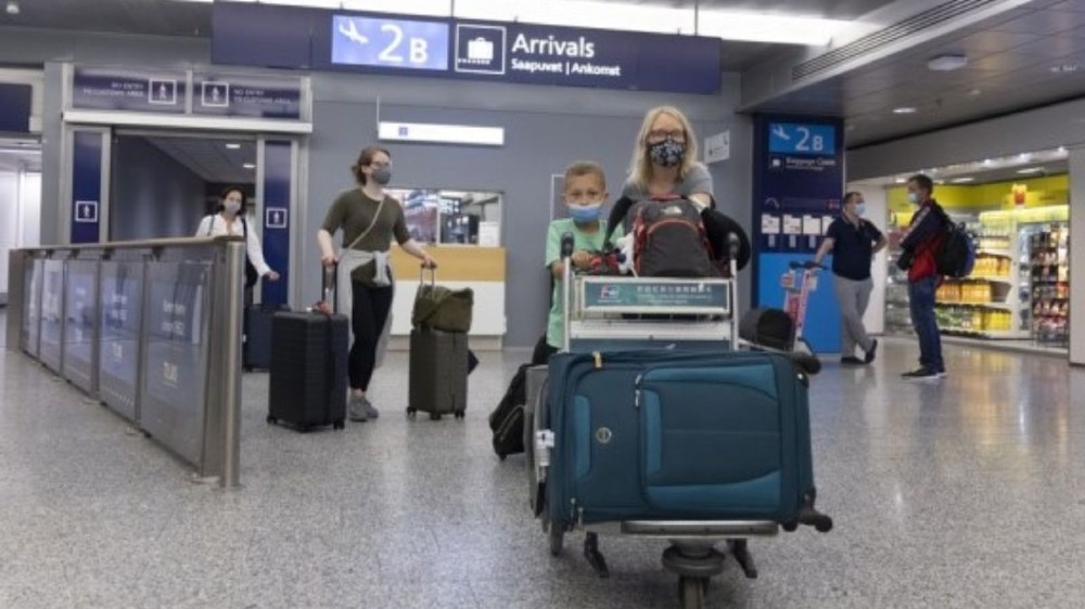 Finland bans entry of Russian tourists