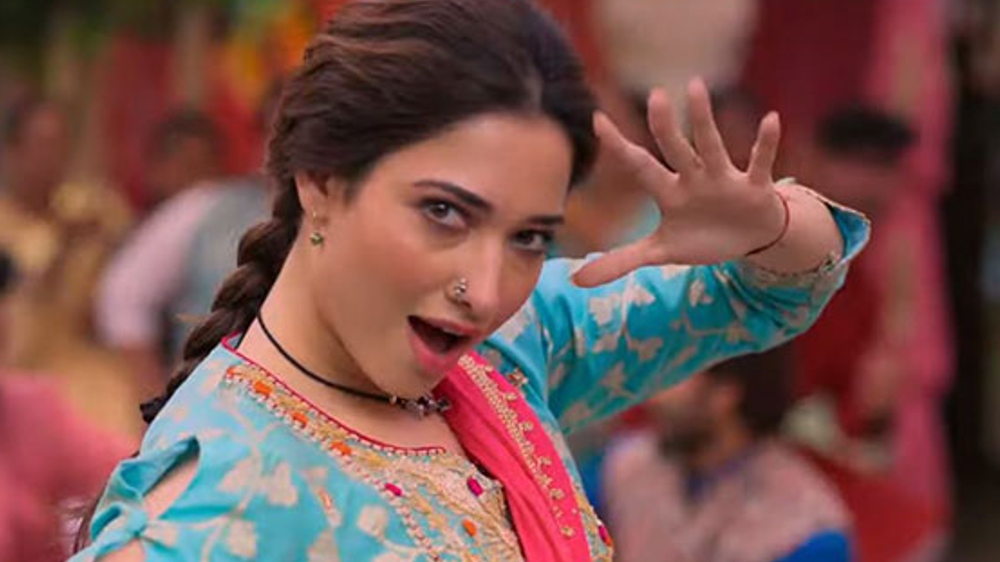 Mad Banke first song of Tamannaahs Babli Bouncer is out now