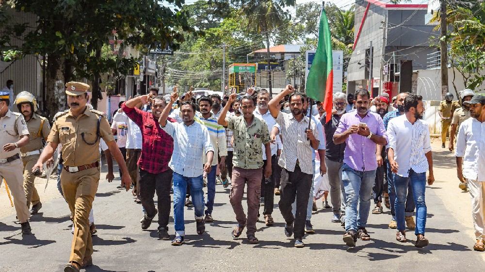 PFI crackdown: NIA seizes incriminating materials targeting leaders PFI crackdown: NIA seizes incriminating materials targeting leaders