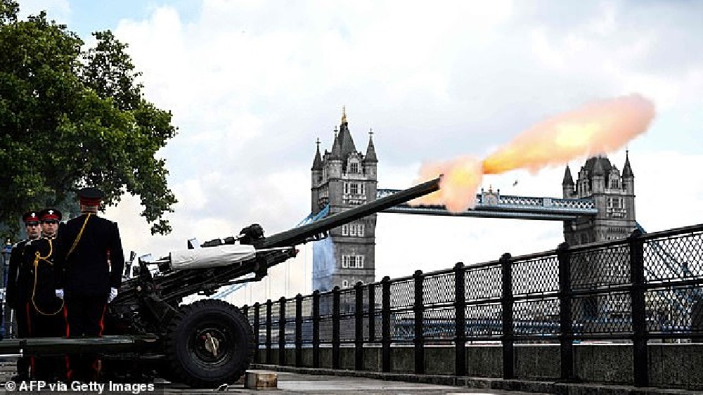 Ceremonial 96-gun salutes fired in memory of UK’s Queen Elizabeth