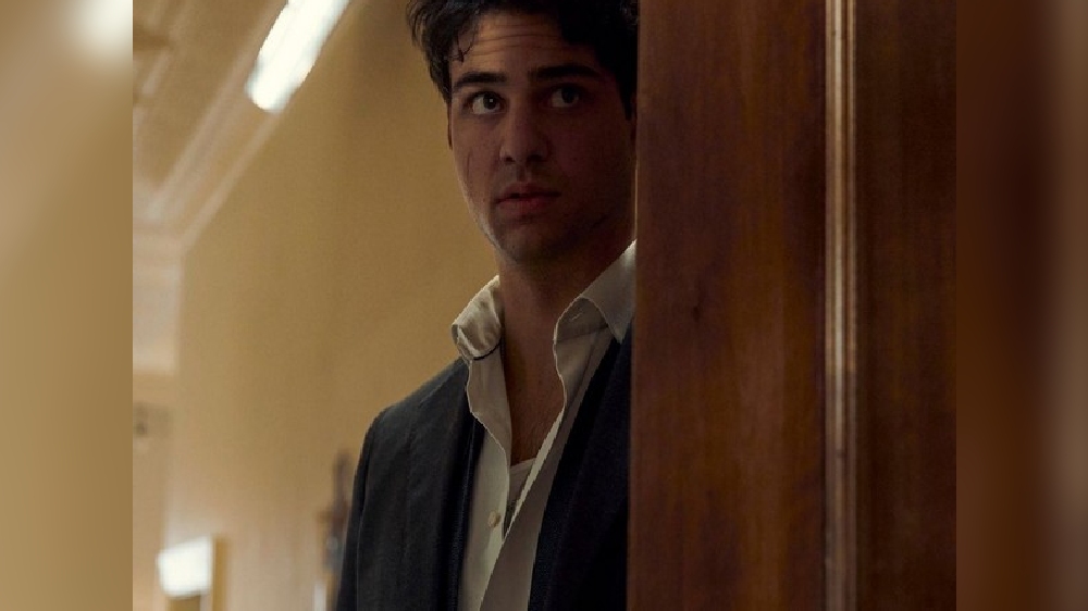 Noah Centineo is back on Netflix, this time in a spy-thriller