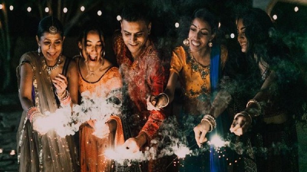 Deepavali 2022: Party tips to turn your festival memorable